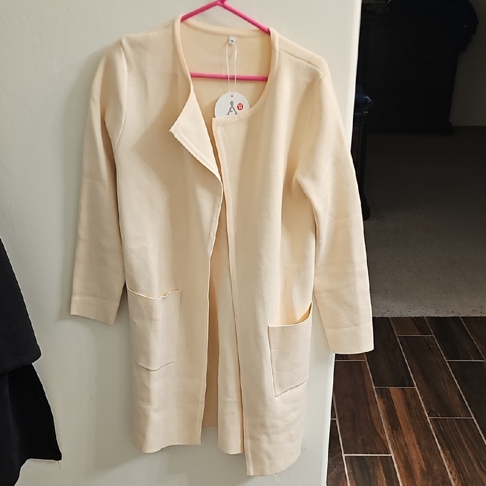 Elegant Cream Cardigan